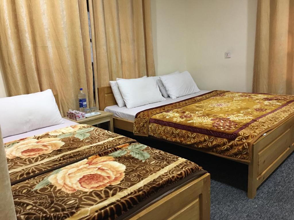 Chitral Inn Resort Екстериор снимка